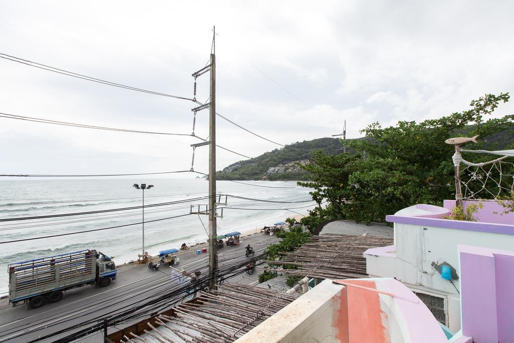 Barefoot Hotel Kalim Beach Front Patong Kültér fotó