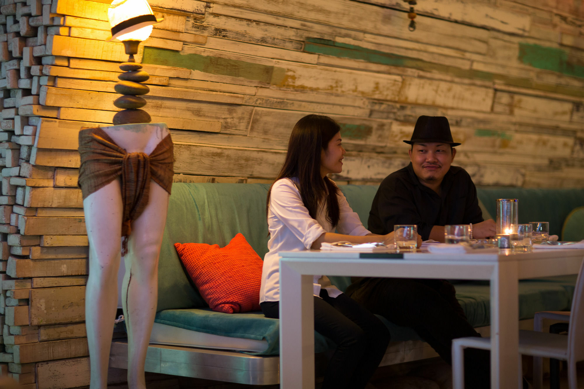 Barefoot Hotel Kalim Beach Front Patong Kültér fotó